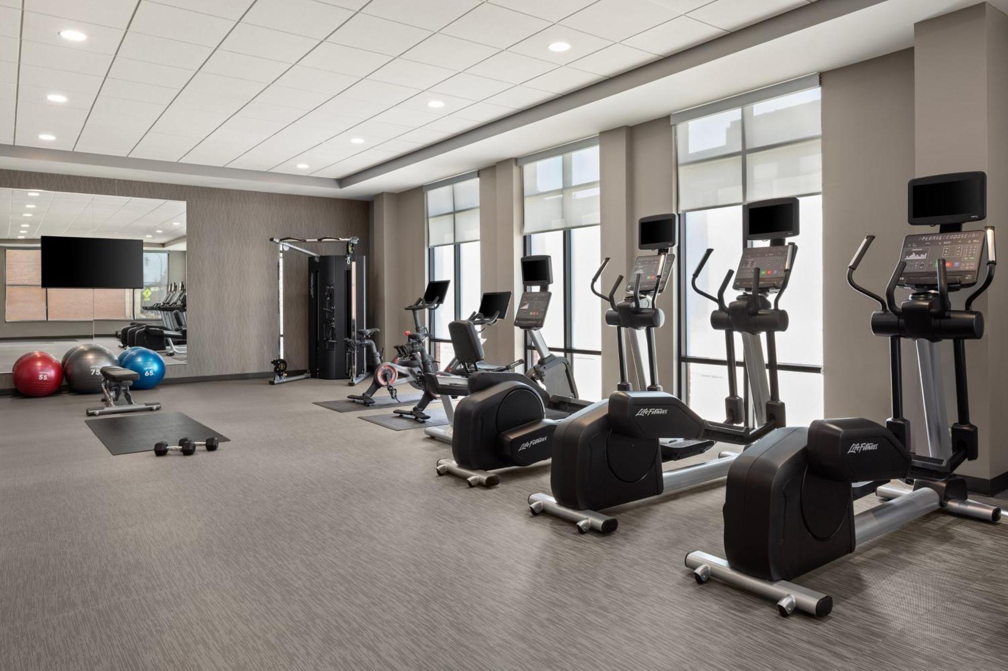 Courtyard By Marriott Owatonna Downtown Hotell Eksteriør bilde